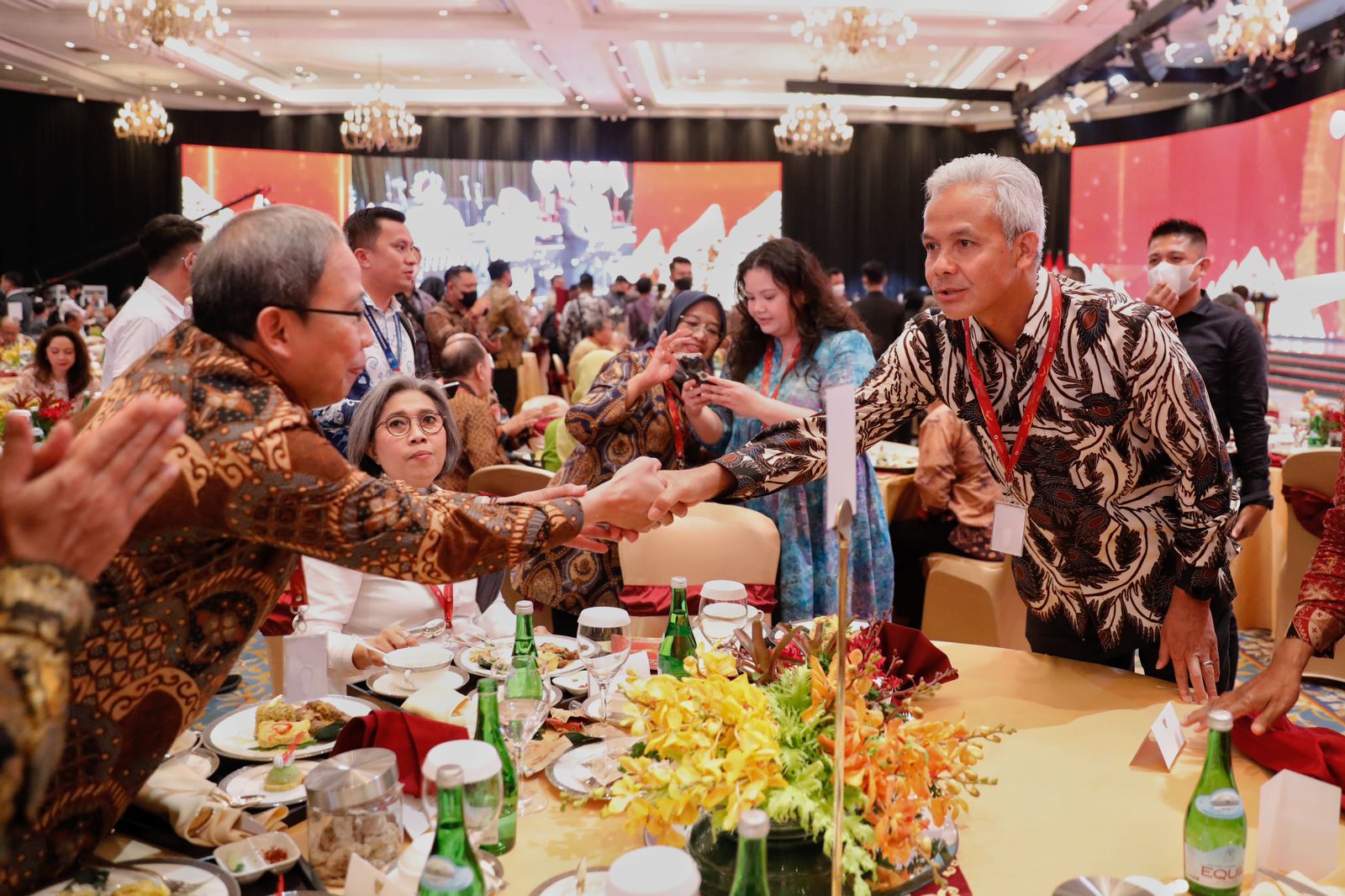 Ikuti Arahan Jokowi, Ganjar Pastikan Pelayanan Investasi di Jateng Mudah-Murah-Cepat