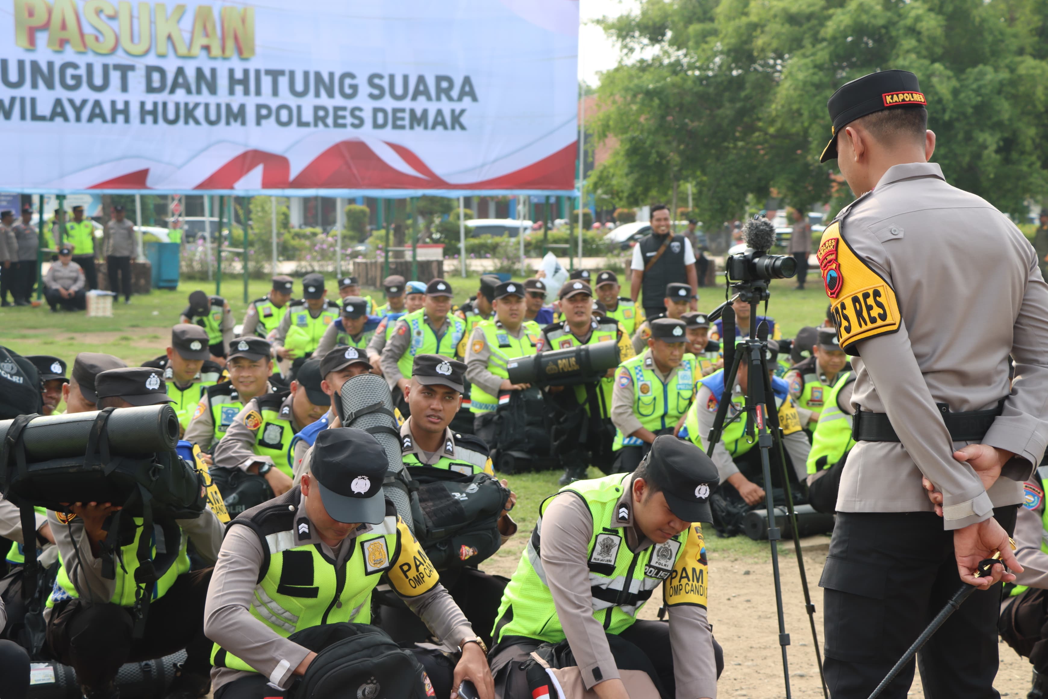 Ratusan Personel Dilibatkan dalam Apel Pergeseran Pasukan Polres Demak 