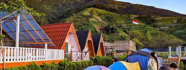 Ini Dia Pesona Keindahan untuk bercamping di Wisata Mangli Sky View