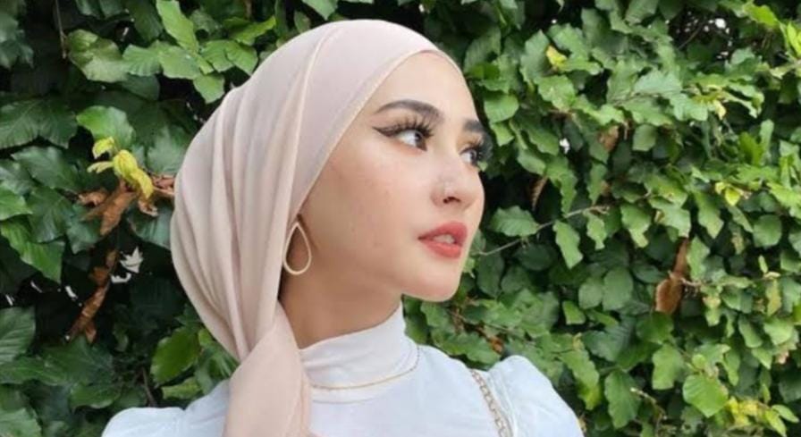 Inilah 10 Variasi Gaya Hijab yang Bisa Anda Coba Agar Tidak Bosan
