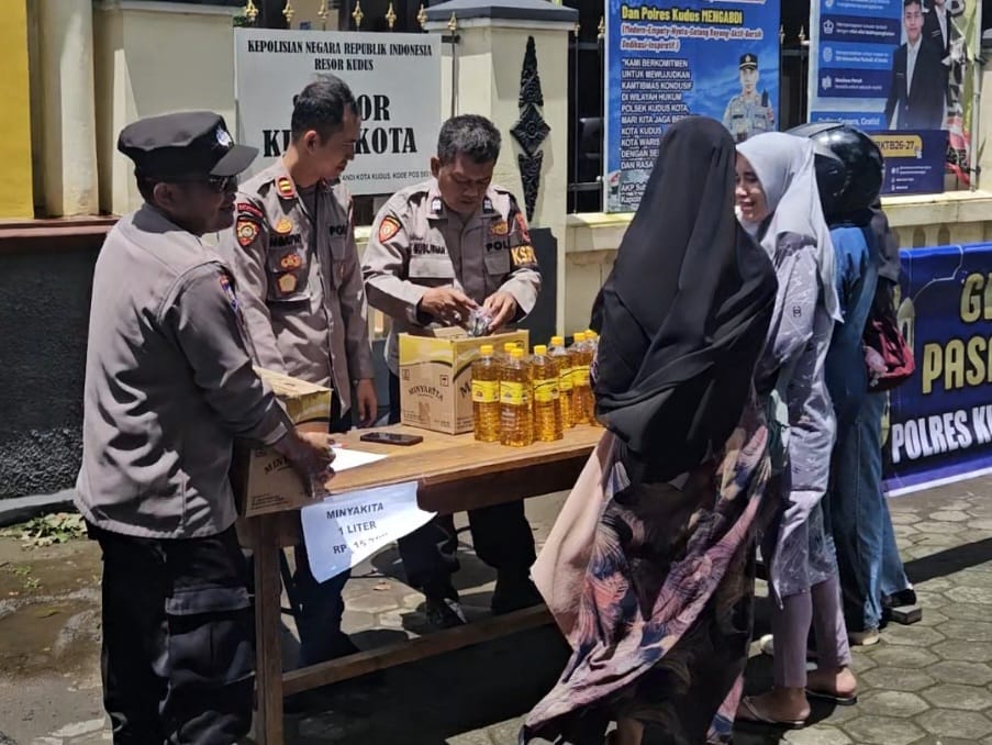 Kawasan Polsek Kudus Kota Banjir Minyak Murah