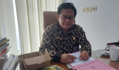 Gratis, Penyerahan SK Perpanjangan 2 Tahun untuk 272 Kepala Desa di Kabupaten Tegal 