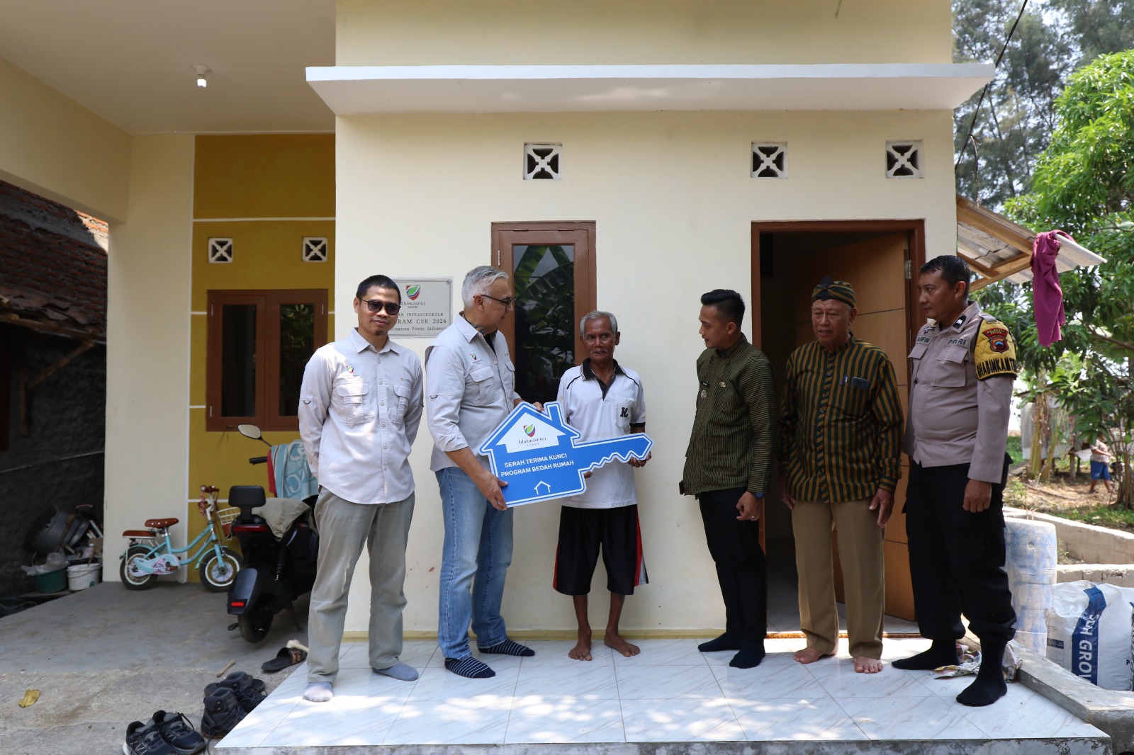 Rumah dan Sanitasi Dibedah, 3 Keluarga Nelayan Roban Timur Tak Lagi Waswas Saat Hujan