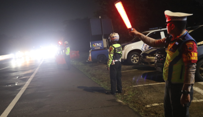 Dari Solo Menuju Semarang Dibuka Dua Arah, Polres Semarang Normalisasi One Way Lokal