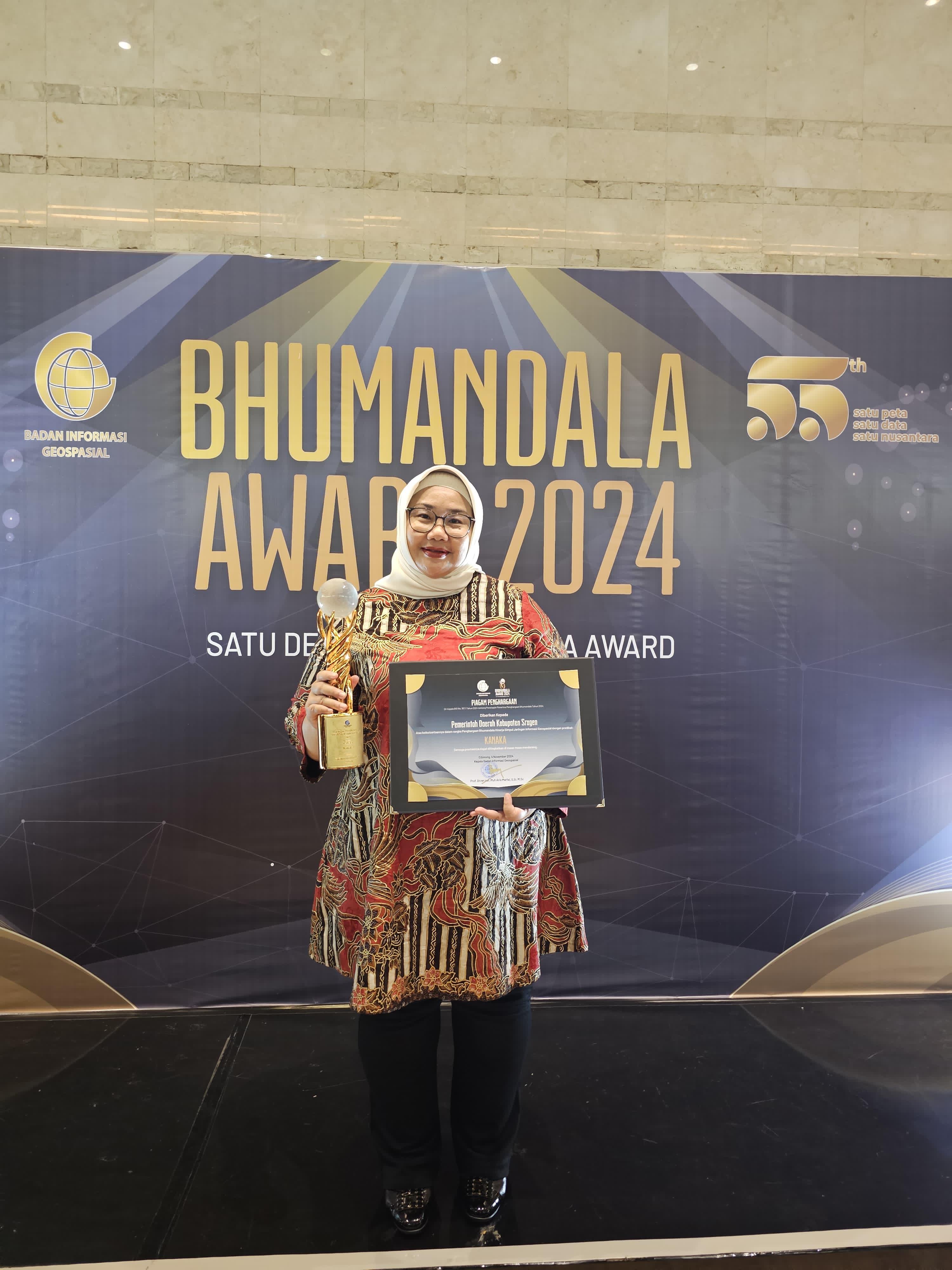 Hujan Prestasi di Penghujung Jabatan Bupati, Sragen Raih Bhumandala Award