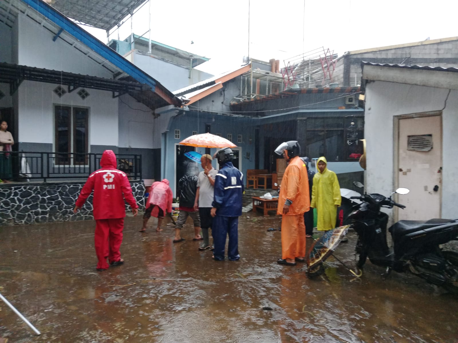 Desa Rembul Tegal Dilanda Bencana Banjir, Angin Kencang hingga Longsor