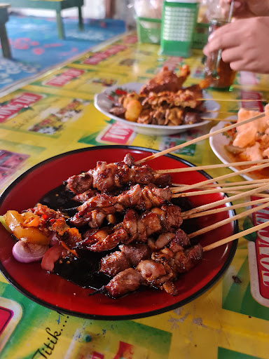 Menu Khas Tegal Kupat Blengong yang Kelezatannya Luar Biasa ,Membuat Lidah ini selalu Bergoyang