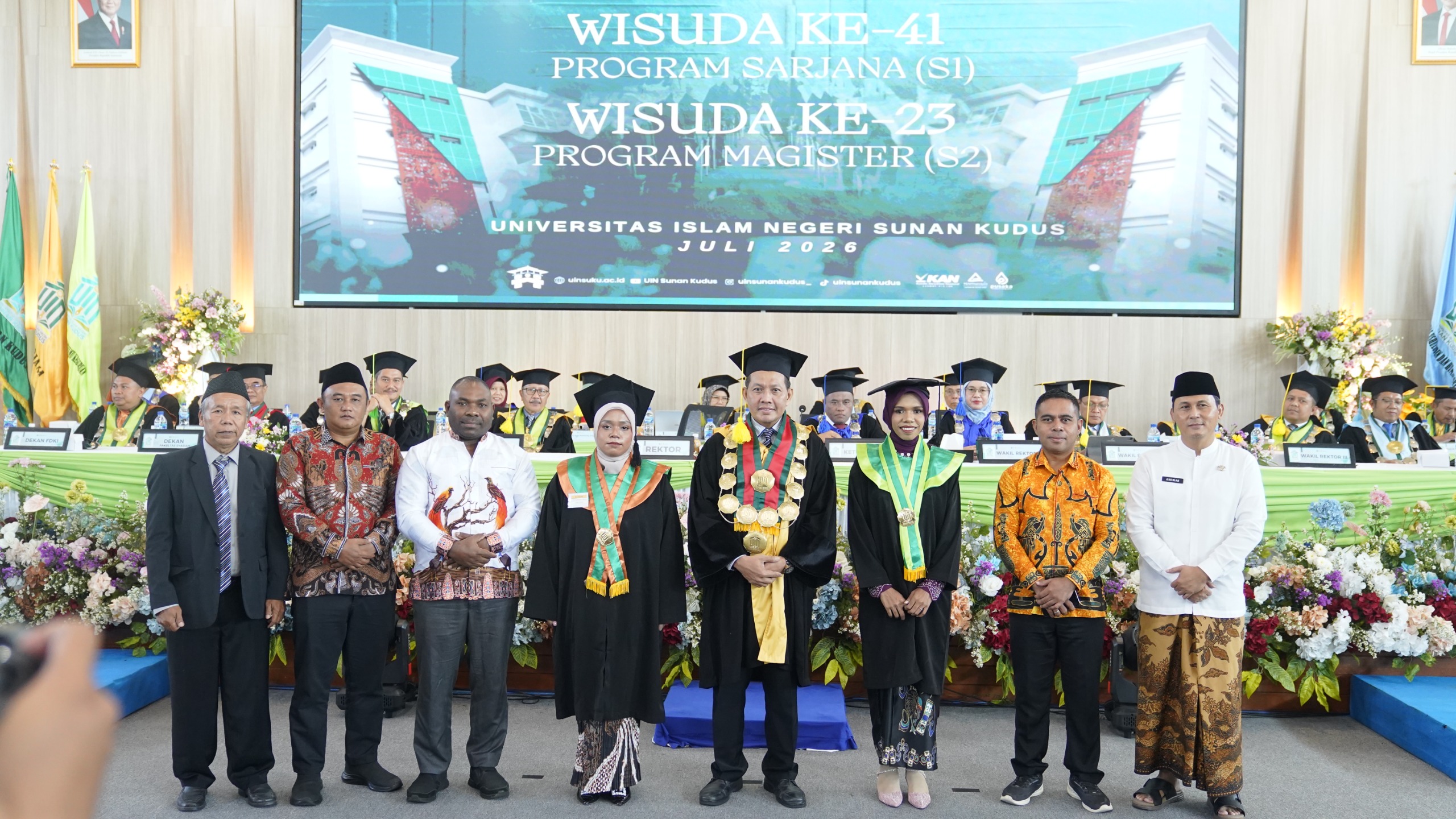 UIN Sunan Kudus Jadi Magnet Mahasiswa Papua Barat, Lulusan Kaimana Diwisuda dengan Beasiswa