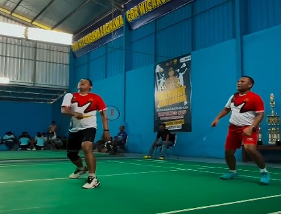 20 Tim Bulutangkis Berkompetisi di Turnamen Kapolres Cup 2025