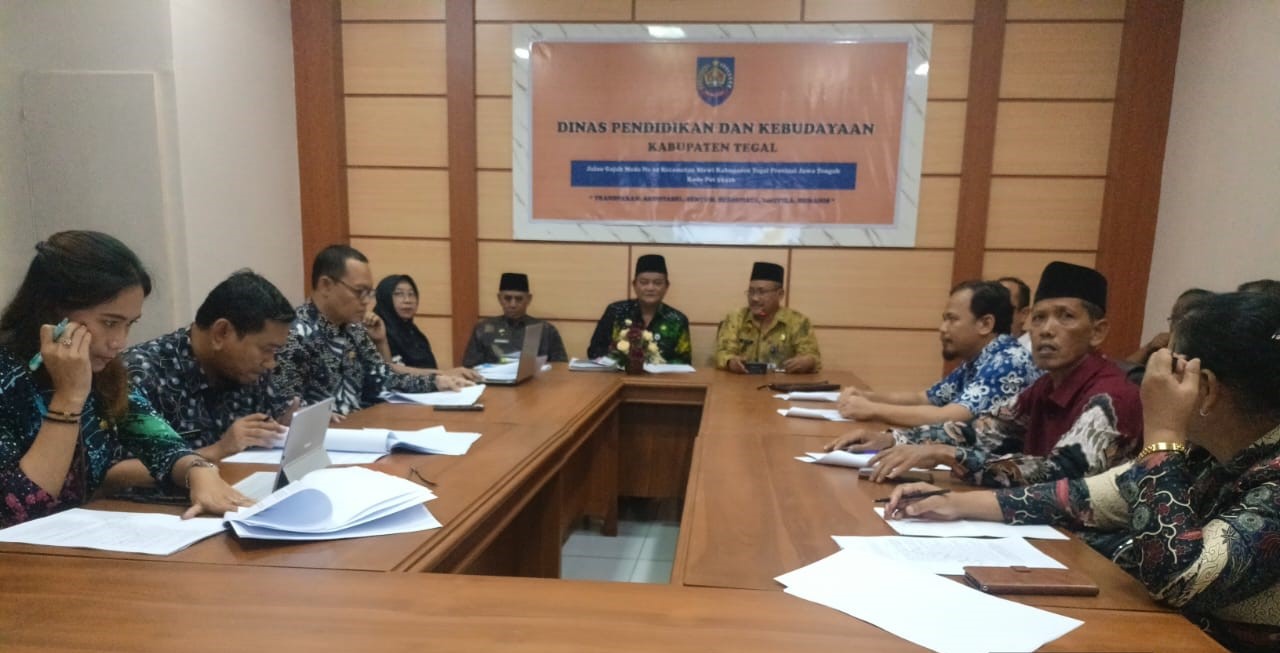 Dinas Dikbud Kabupaten Tegal Rakor Penyusunan Juknis Penerimaan Murid Baru