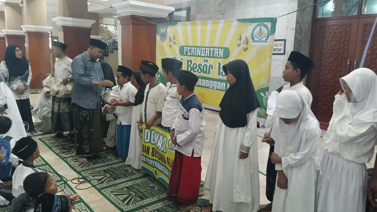 Aksi Empati Siswa SDN Proyonanggan 5 Batang: Donasi Mi Instan untuk Korban Banjir di Peringatan Isra Miraj