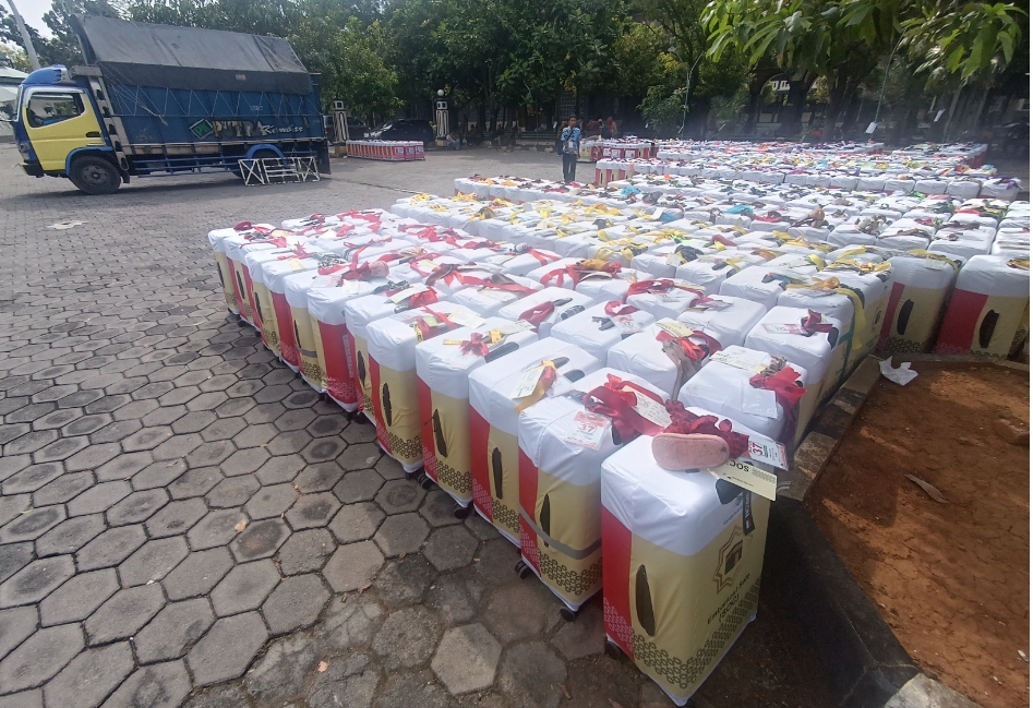 Kemenag Grobogan Kirim Ratusan Koper Jamaah ke Asrama Haji Donohudan