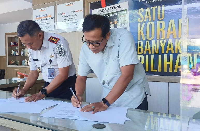 Perkuat Publikasi Positif, Lapas Kelas IIB Tegal Resmi Gandeng Disway Jateng