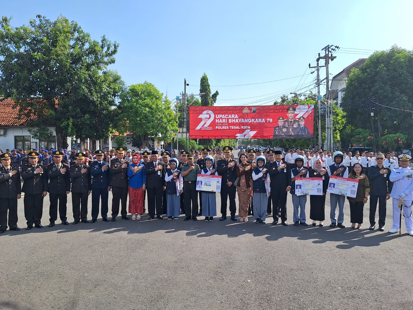 Hari Bhayangkara ke-79, Sinergi Polres Tegal Kota dan Pemkot Tegal Beri Pelayanan serta Kepedulian Nyata