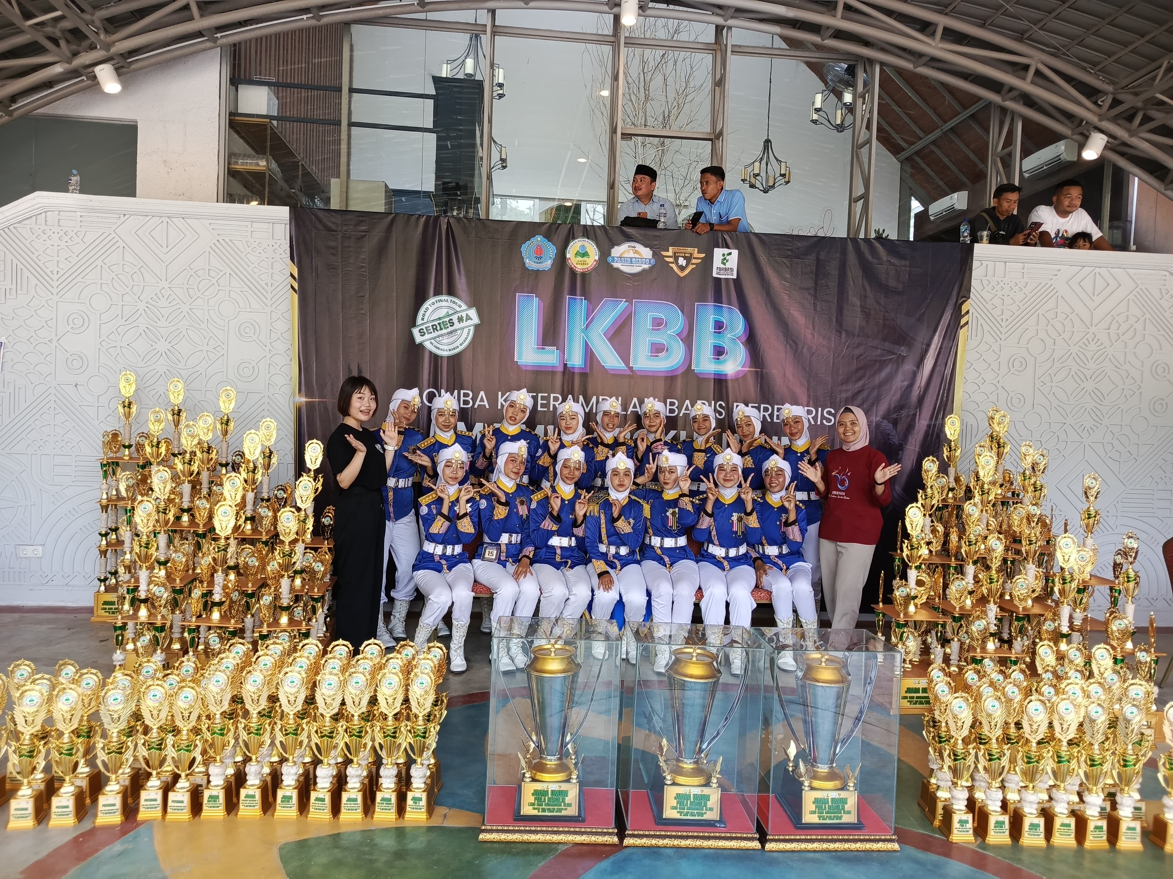 Tim Kopassus SMKN 1 Adiwerna Sapu Bersih Juara Ajang  Road to Final Tour LKBB