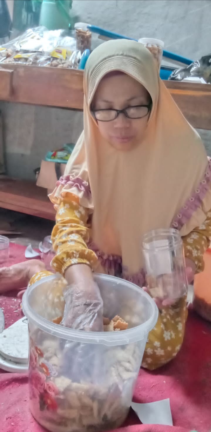 Ramadan, Produksi Makanan Ringan di Pemalang Meningkat 