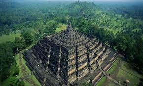 Keajaiban Dunia! 6 Keunikan Candi Borobudur dengan Kecerdasan Sistem Struktur Antigempa