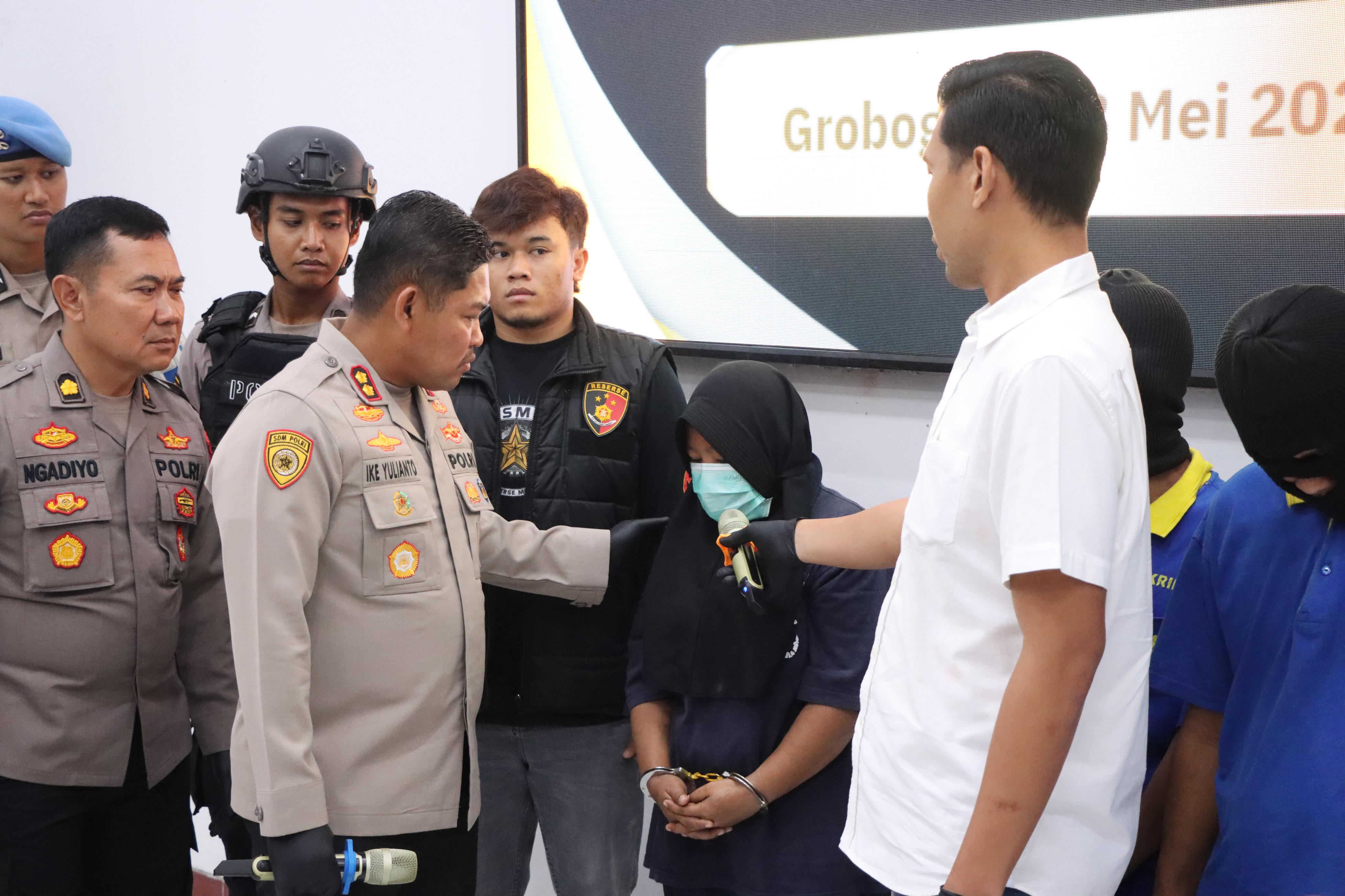 Polres Grobogan Berhasil Amankan Empat Pencuri Traktor, Salah satunya Perempuan