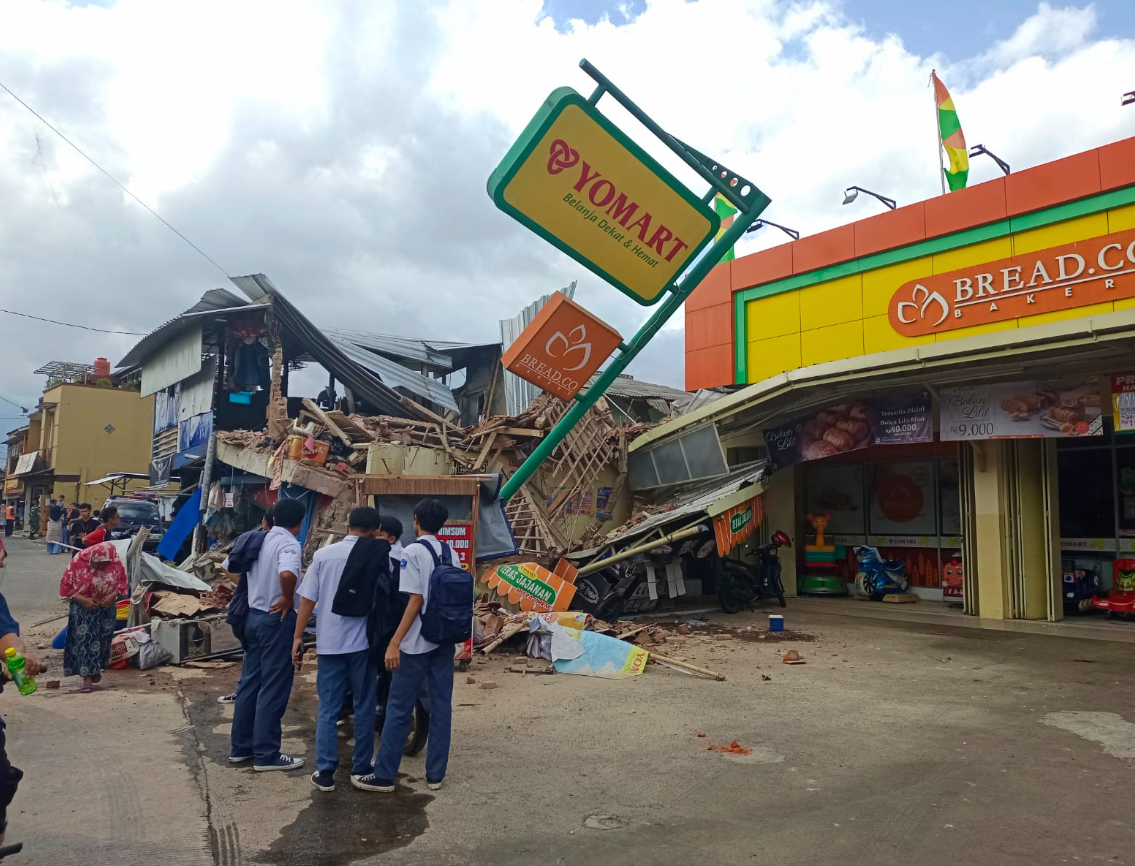 Gempa Cianjur Berkekuatan 5,6 Magnitudo Telan Korban Jiwa dan Material, BMKG: Dipicu Sesar Semandiri  