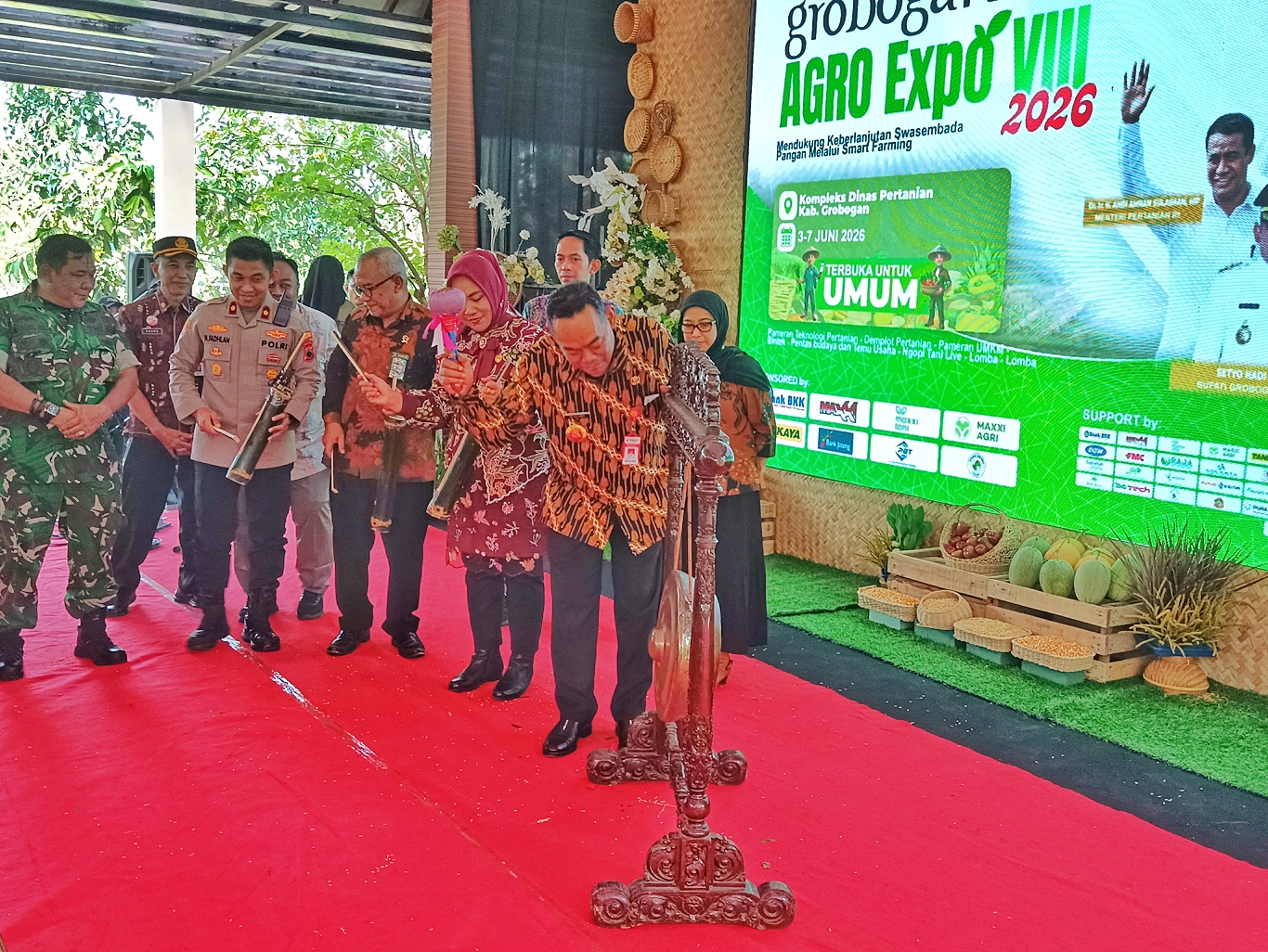 Buka Grobogan Agro Expo, Bupati Setyo Hadi Imbau Petani Waspada terhadap Dampak El Nino