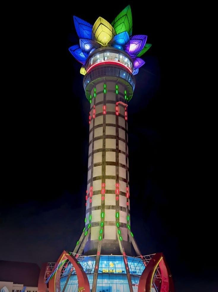 Purwokerto Punya Iconic Kota Baru; Menara Teratai di Tengah Keramaian Kota Satria!