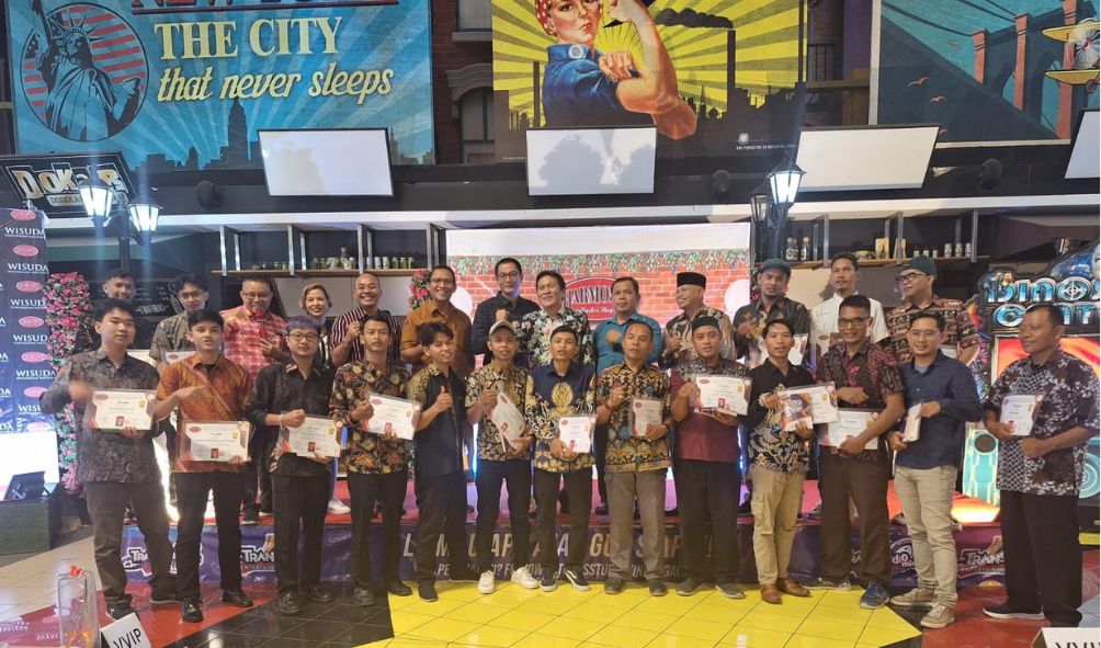 Harmonis Barbershop, Wisuda 23 Barber dari Berbagai Kota 