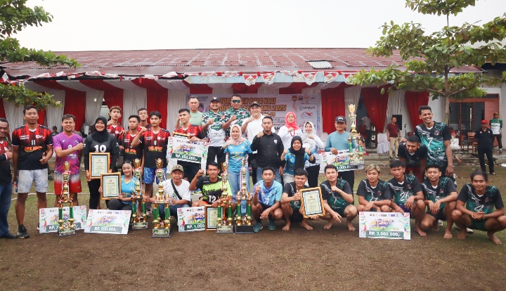 Tim Bola Voli Putri Taman  dan Tim Putra Watukumpul B Juara Dandim Pemalang Cup 2025 ‎