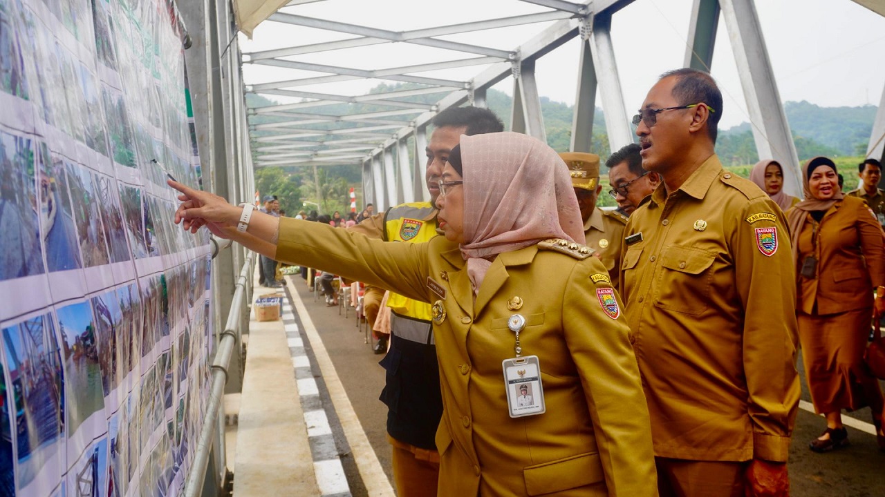 Pj Bupati Batang Resmikan Tiga Jembatan Senilai Rp17 Miliar, Salah Satunya Suromadu