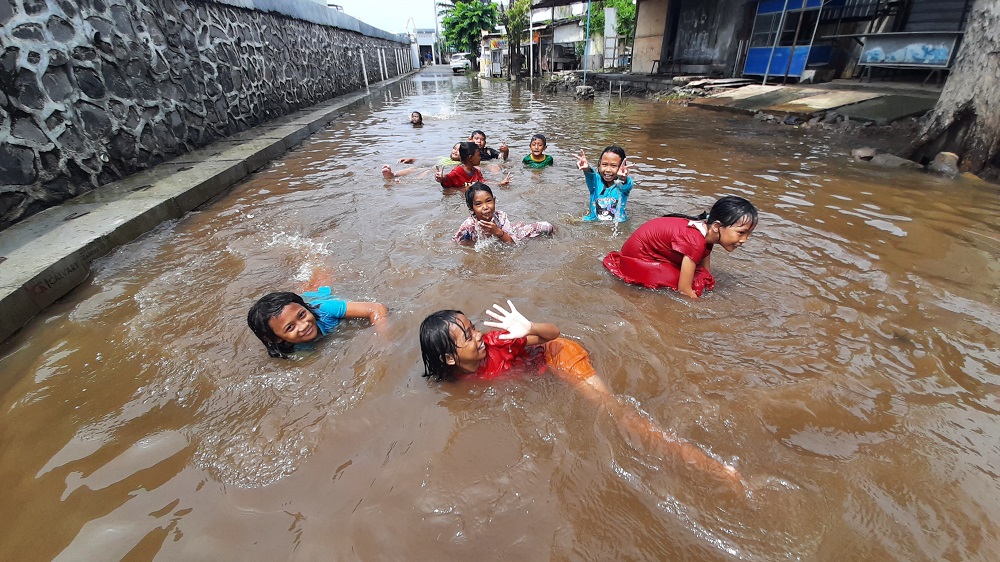 Banjir Jadi Agenda Tahunan, Warga Tanggungrejo Terpaksa Tinggikan Rumah