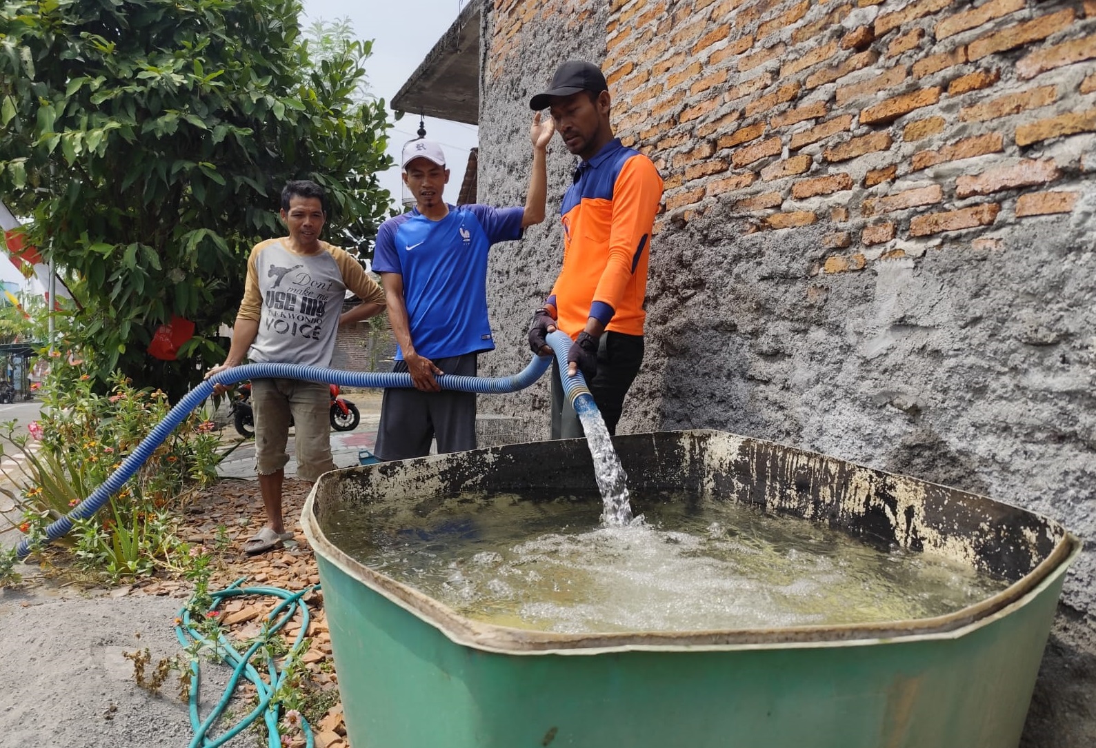Warga Meteseh Semarang Mulai Krisis Air Bersih sejak Juli 2026