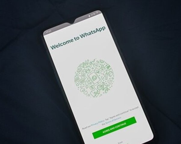 Cara Masuk ke WhatsApp di Ponsel Tanpa Kartu SIM