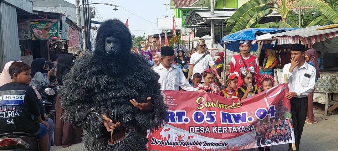 Seram Sekali, Ada Kingkong Besar dalam Karnaval di Desa Kertayasa Kabupaten Tegal 