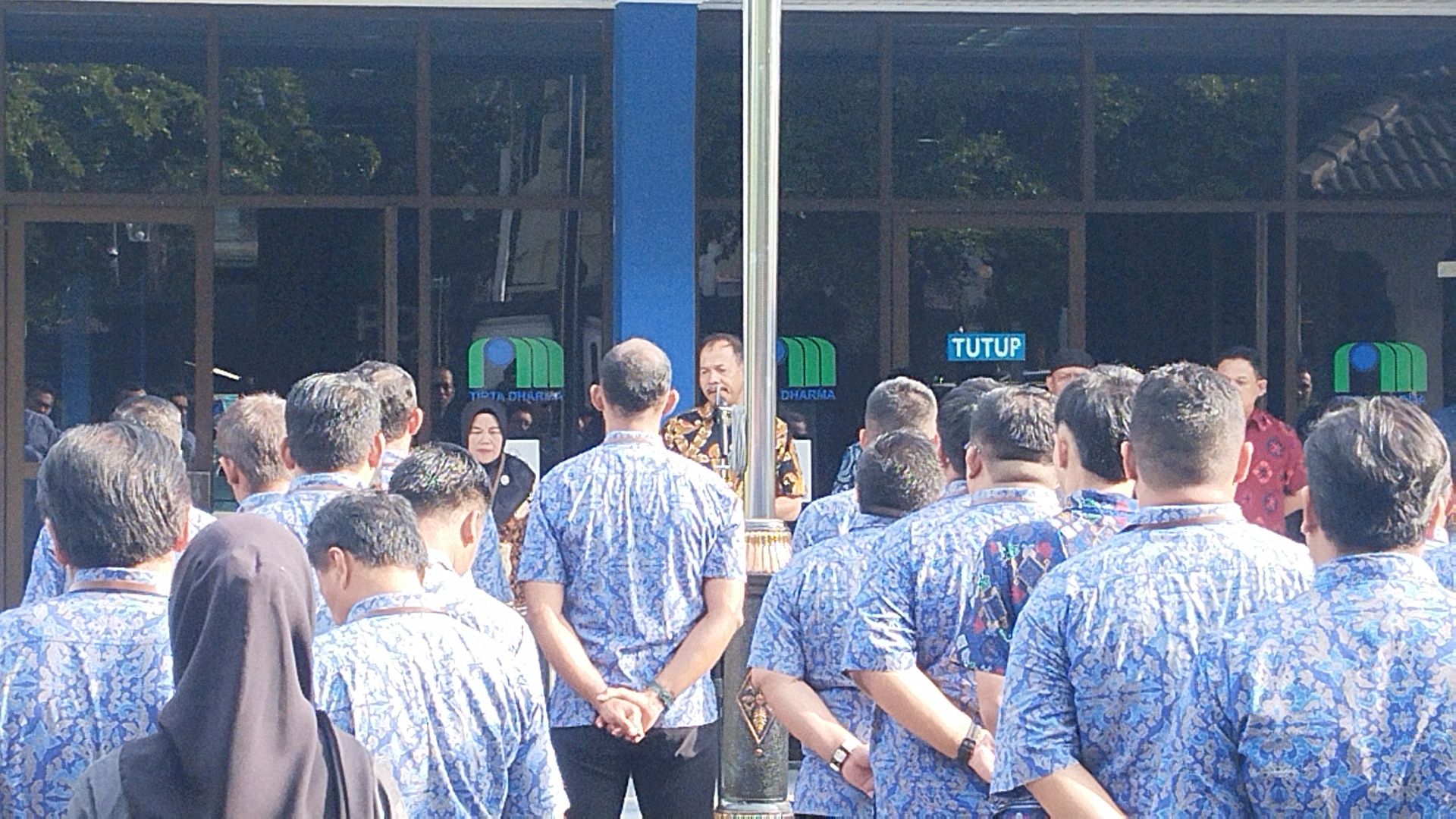 Samino Langsung Tancap Gas, Beri Arahan Jajaran PDAM di Apel Pagi Usai Menerima SK Dewas 