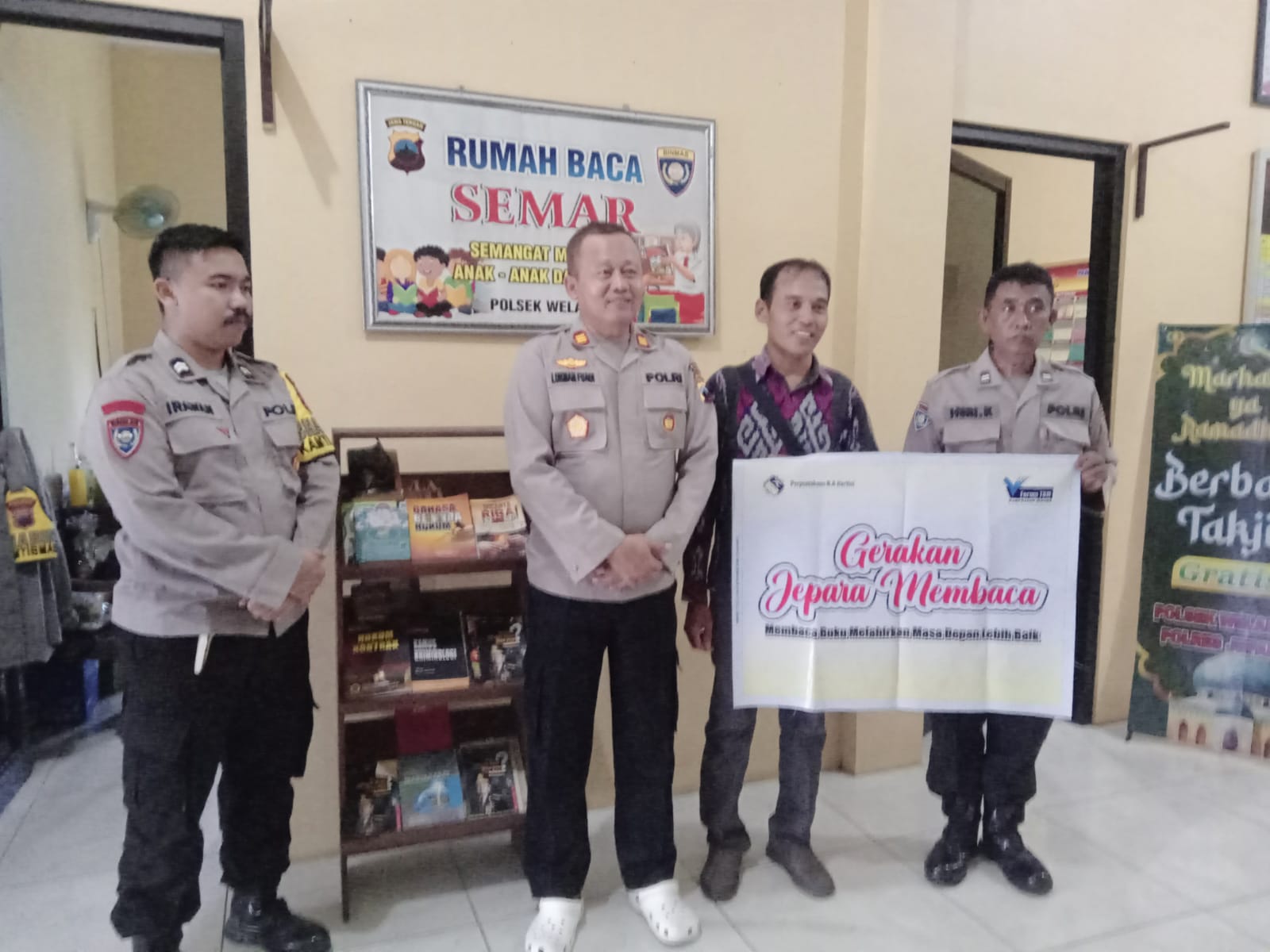 Kampanyekan Gerakan Jepara Membaca, Perpustakaan RA Kartini Gandeng Polsek Welahan