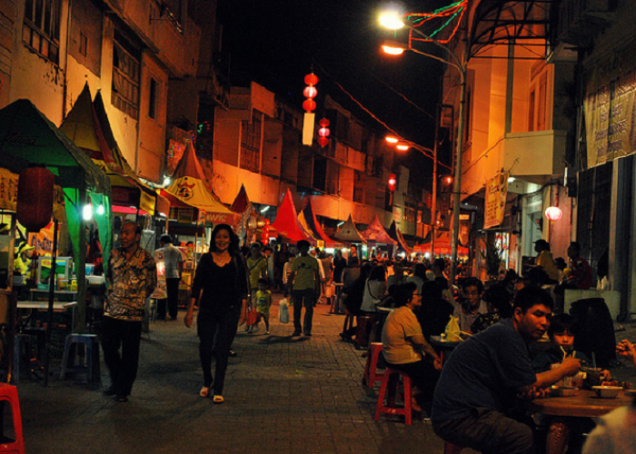 Pasar Semawis: Surga Kuliner Semarang yang Menggoda Selera