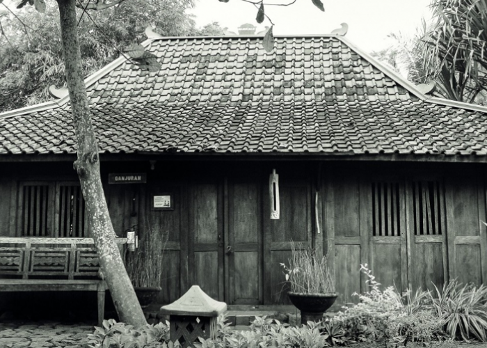 5 Rumah Adat di Jawa Tengah Selain Joglo, Unik dan Memiliki Ciri Khas Khusus