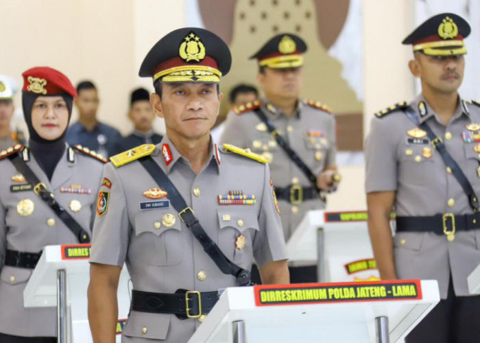 32 Pamen Polda Jateng Jalani Sertijab Awal 2026, Kapolda Tekankan Amanah Jabatan
