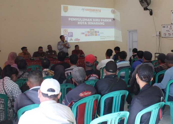 Cegah Kebocoran PAD, Dishub Semarang Turunkan Tim Gabungan Bina Juru Parkir Purwodinatan dan Perkenalkan QRIS