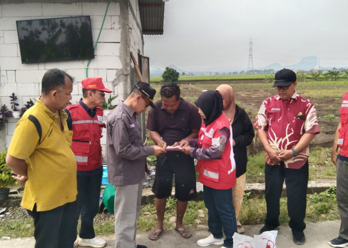 Puting Beliung Terjang Warureja Tegal, Belasan Rumah Warga Rusak