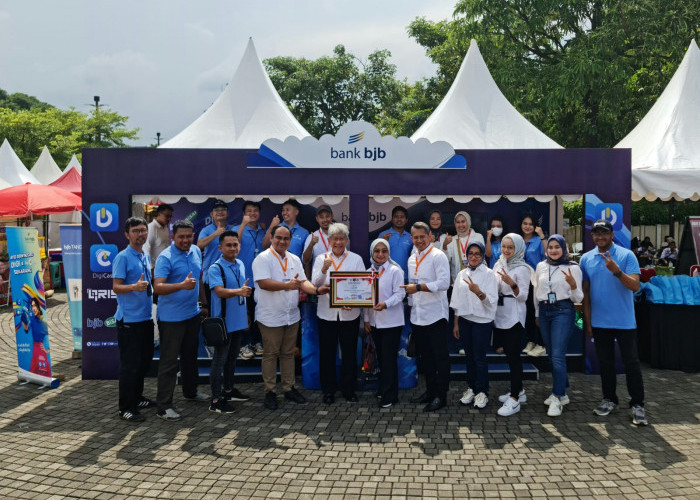 Keren! bank bjb Raih Penghargaan Sebagai Bank Peduli Perekonomian Masyarakat Desa di Indonesia