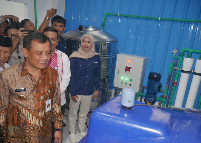 Berkat Program Desalinasi Gubernur Jateng, 250 KK di Pekalongan Nikmati Air Minum Tawar Gratis