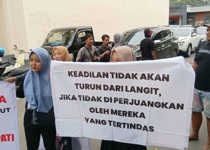 Keluarga Korban Tongtek Talun Pati Tagih Keadilan ke Polresta Pati
