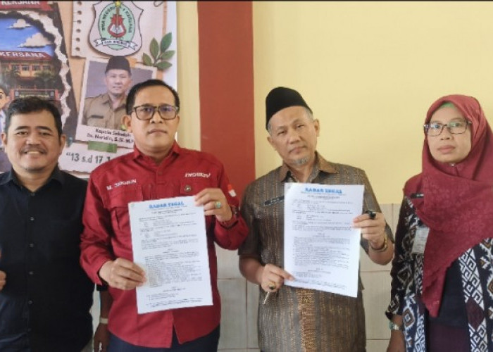 Tingkatkan Literasi dan Kembangkan Mading Digital, SMA Negeri 1 Kersana Gandeng Radar Tegal 