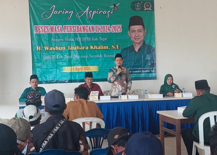 Jalan di Kecamatan Warureja Kabupaten Tegal Dibeton, Warga Acungi Jempol Ketua DPRD