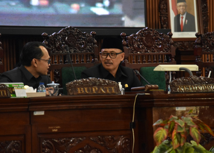 Bupati Sependapat dengan Pandangan Umum Fraksi PDIP DPRD Kabupaten Tegal 