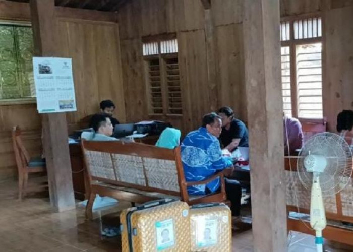 13 Warga Desa Teguhan Jadi Korban Dugaan Penipuan Biro Umroh, Tujuh Orang Lapor ke Polres Grobogan