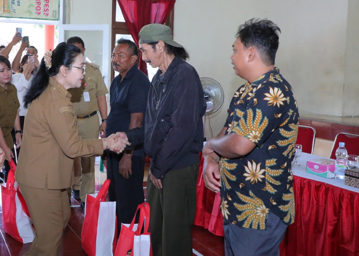 Angin Puting Beliung Hantam Banyumanik Semarang, Puluhan Rumah Rusak, Warga Dapat Stimulan Rp20 Juta