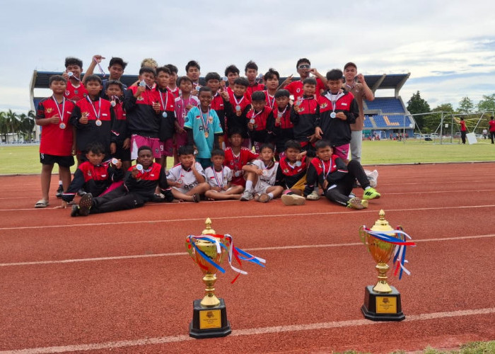 Wakili Timnas Pelajar Indonesia, Asti Kudus Runner Up Bangkok International Youth Cup 2026 