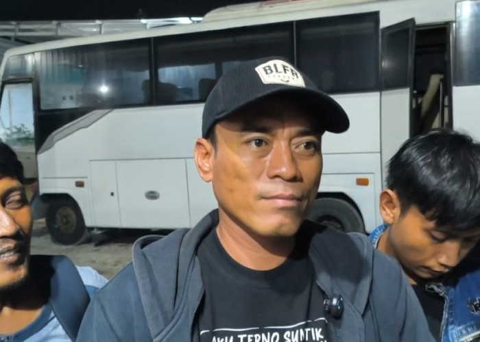 Hanya Sehari di Pati, Botok Boyong Pasukan Tambahan Kembali Aksi di DPR RI 