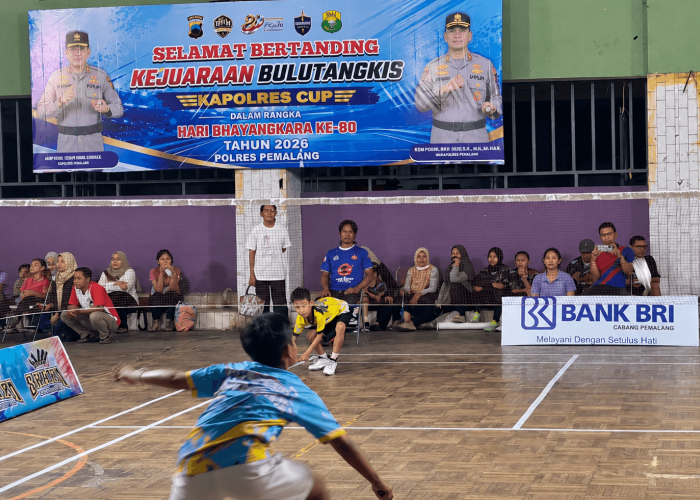 300 Atlet Bulutangkis Ramaikan Kapolres Cup Pemalang 2026, Bupati Singgung Renovasi GOR Kridanggo